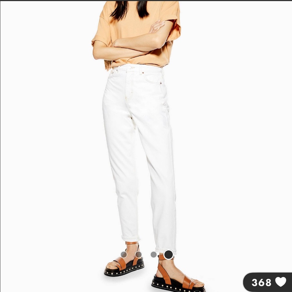 🕊Topshop Mom Jeans in off white